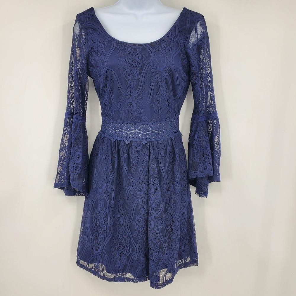 BCX‎ Dress Navy Floral Lace Bell Sleeve V-Back Mini Dress 5 Whimsigoth Ethereal
